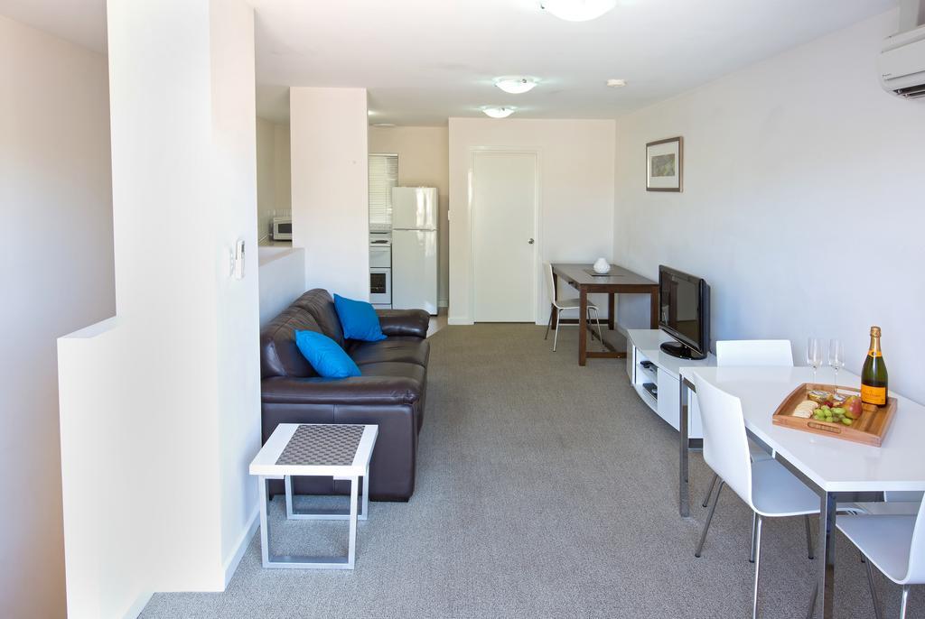 Morse Court Apartments Каррата Номер фото